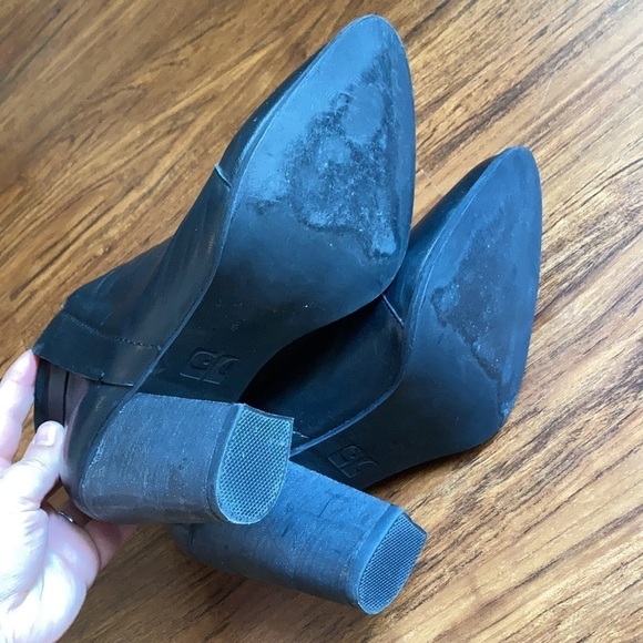 Joe’s Jeans black leather Avryl cut out boots size 8.5 - Picture 11 of 12